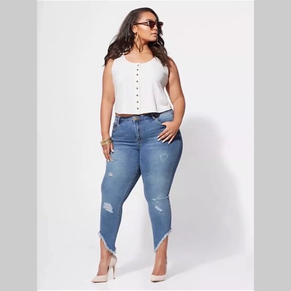 New fashion to figure plus size jeans 24 - Picture 2 of 8